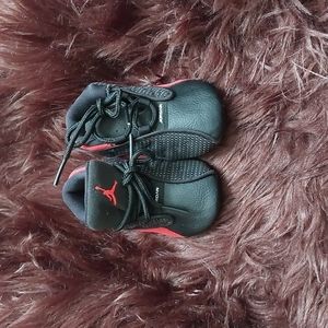 Jordans: Infant unisex, size 3c, black & red sneakers